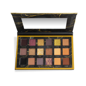 IDC INSTITUTE Magic Studio Black Diamond Special Edition 18 Ombretti