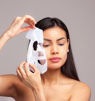 IDC INSTITUTE Maschera viso in tessuto al cacao 22g Tonifica e illumina.