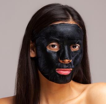 IDC INSTITUTE Maschera nera al carbone  22 gr