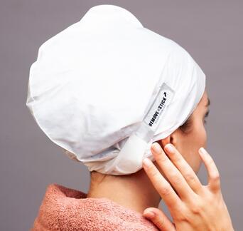IDC INSTITUTE Maschera per capelli all'olio di cocco in formato cuffia
