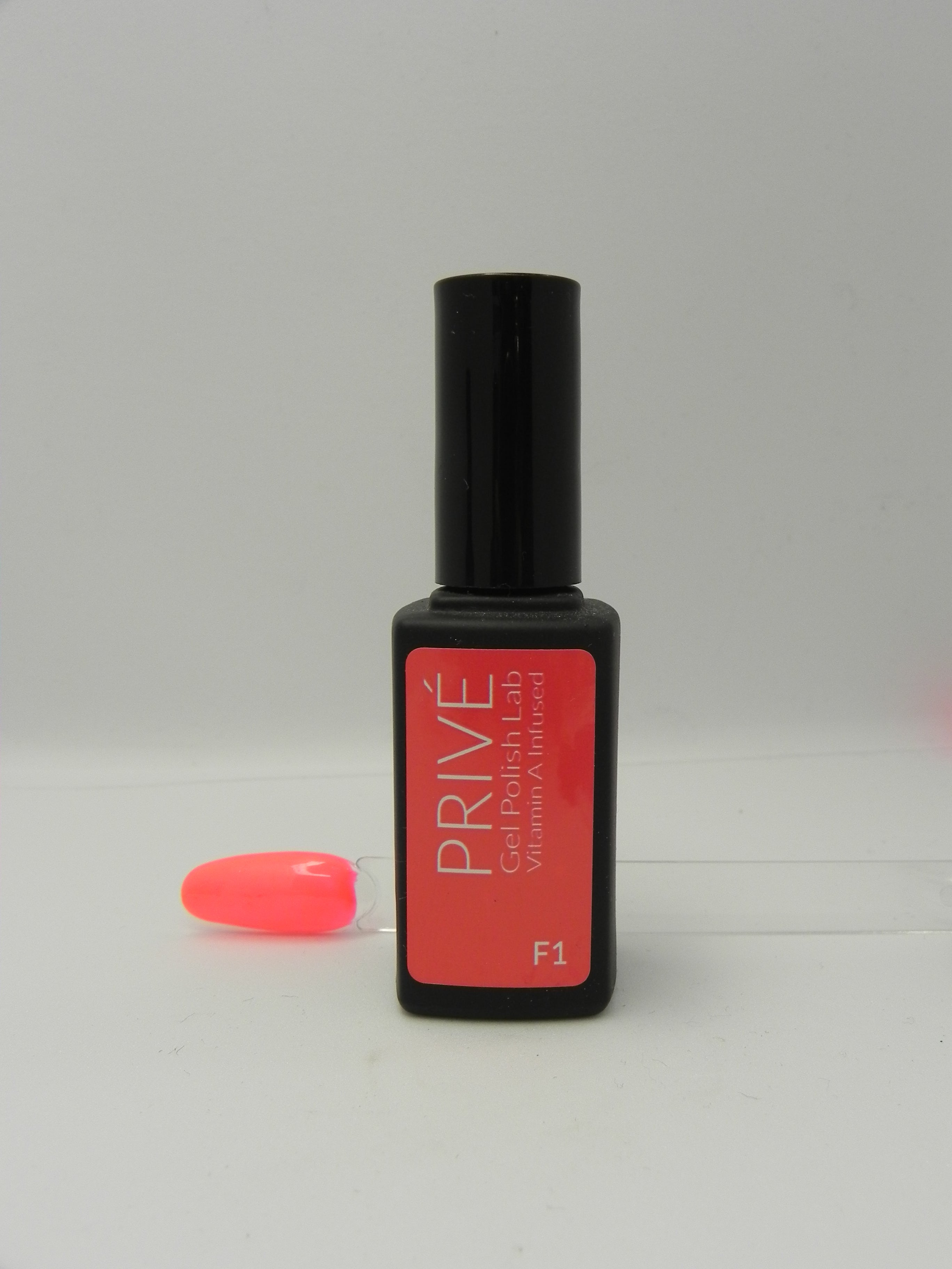 Layla Privè Smalto Semipermanente - 39 Varianti