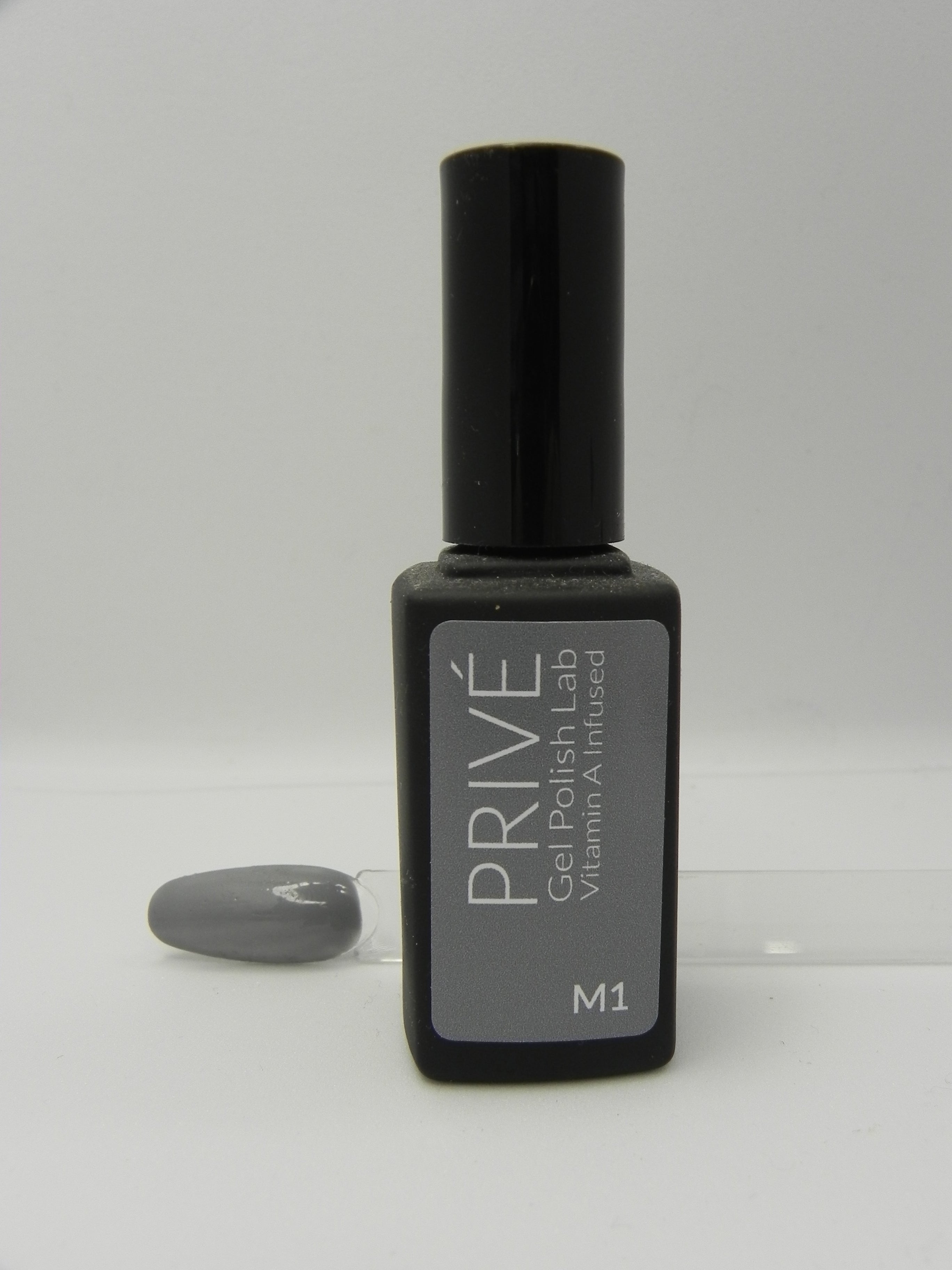 Layla Privè Smalto Semipermanente - 39 Varianti