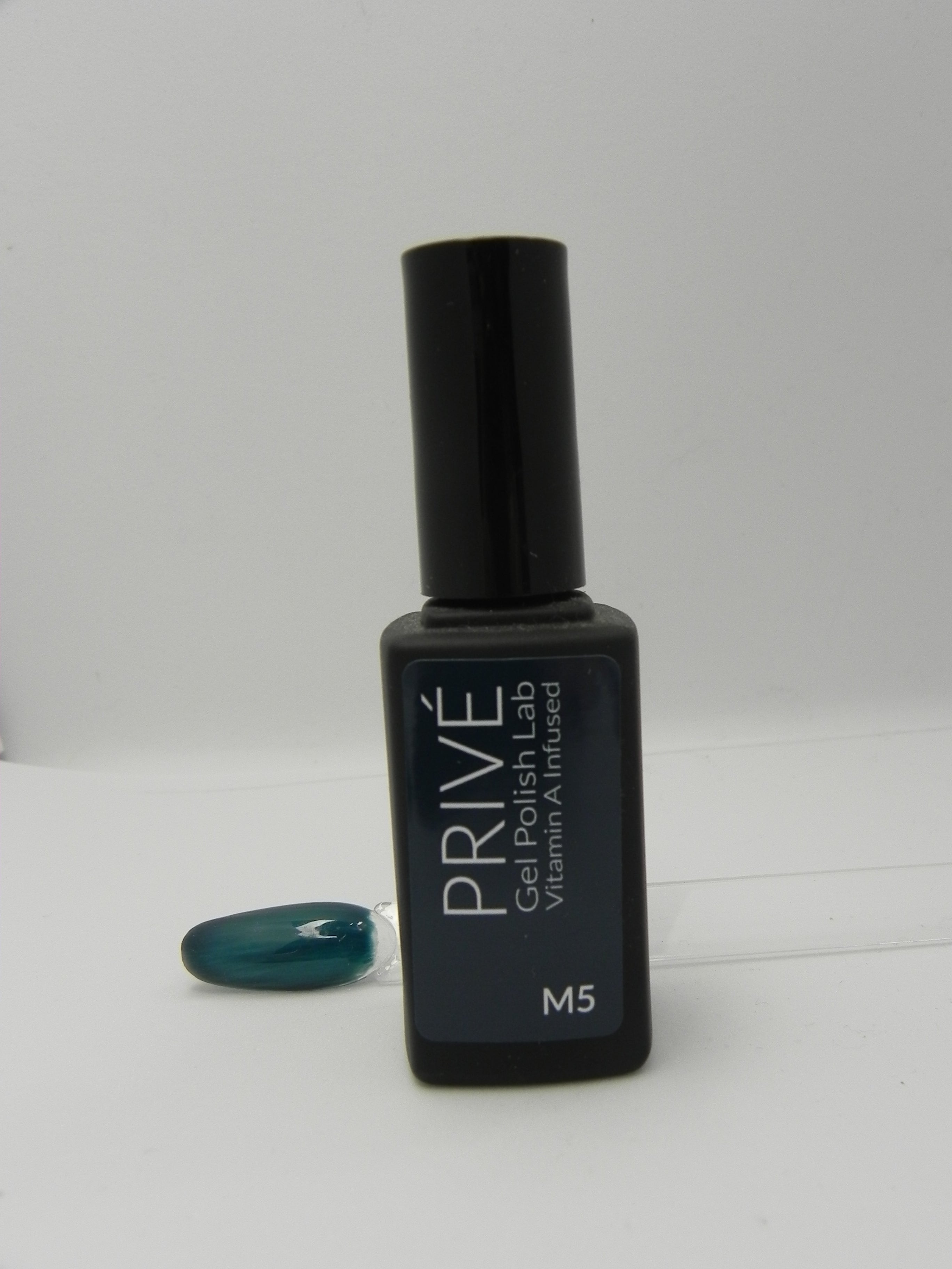 Layla Privè Smalto Semipermanente - 39 Varianti