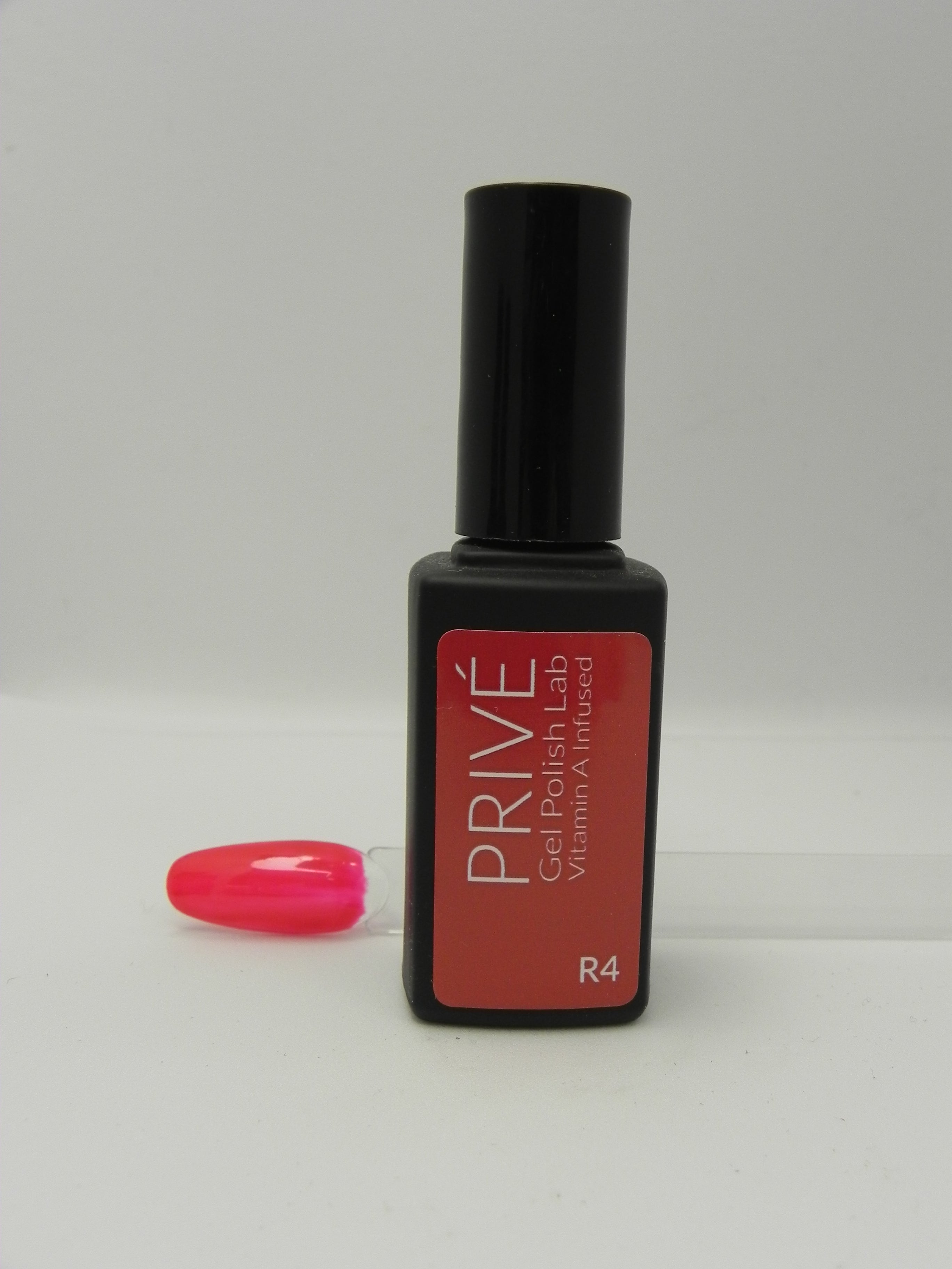 Layla Privè Smalto Semipermanente - 39 Varianti