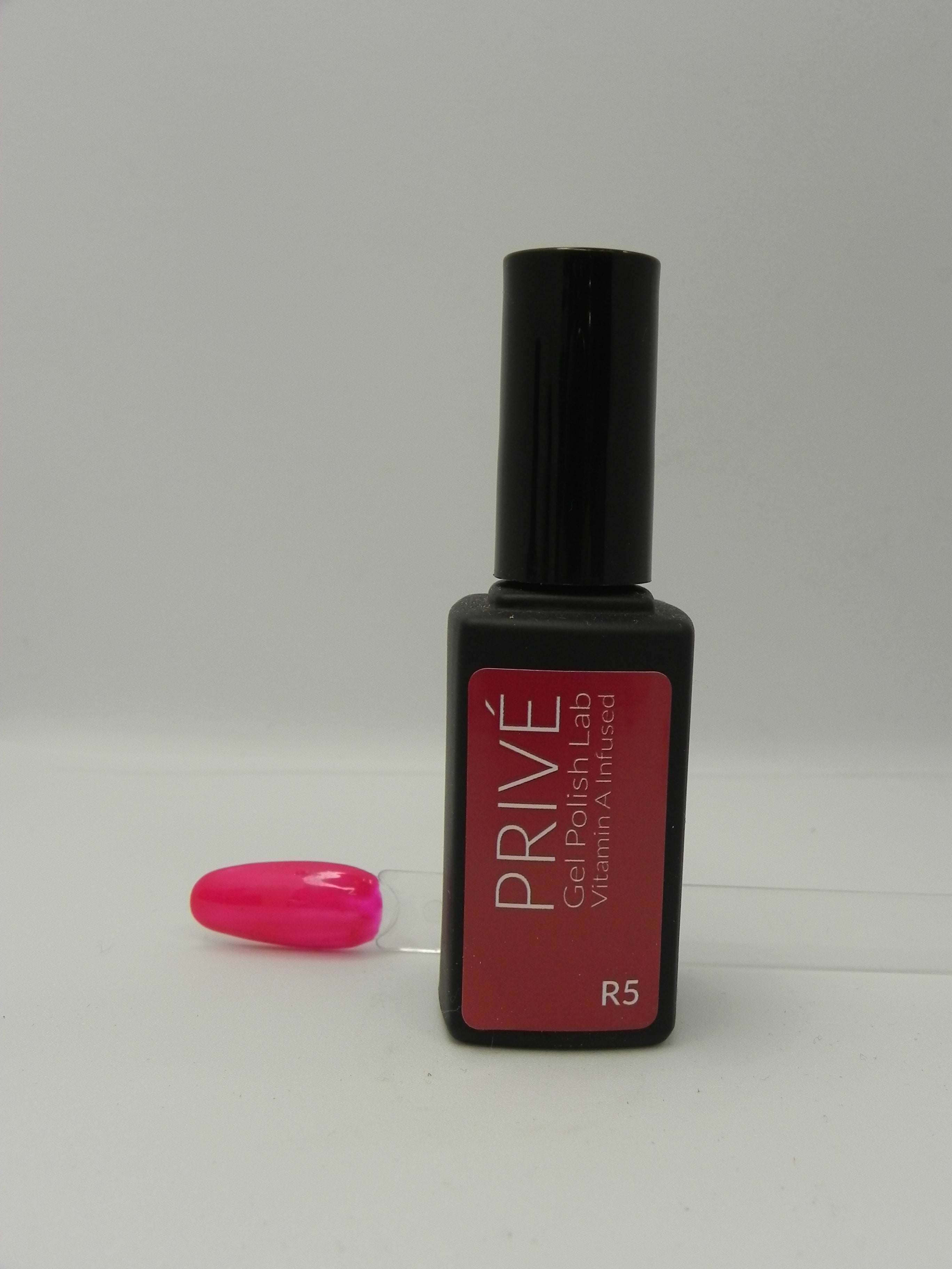 Layla Privè Smalto Semipermanente - 39 Varianti