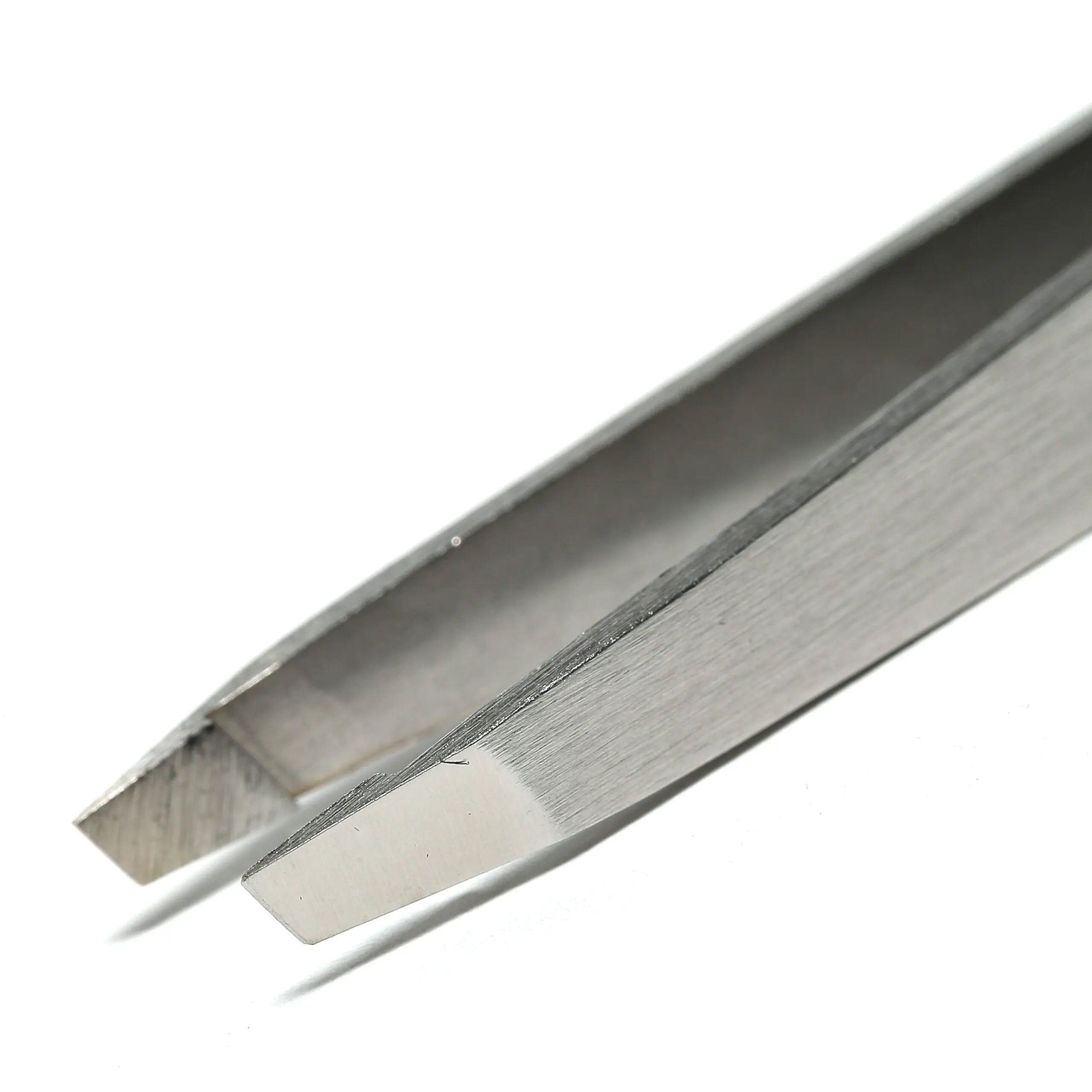 Estas Pinzetta Professionale Obliqua In Acciaio Inox